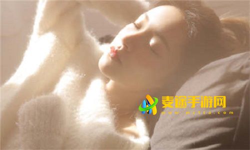 站着从后面是不是要紧一些：探讨这个姿势的趣味与健康影响！